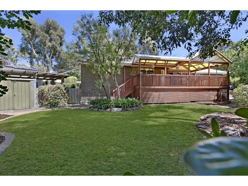 10 Vynland Drive, Flagstaff Hill SA 5159