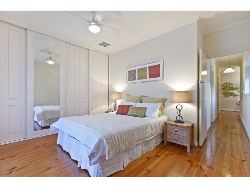 1 Crozier Avenue, Daw Park SA 5041