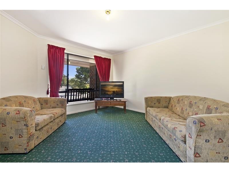 25 Pebble Beach Grove, Seaford Rise SA 5169