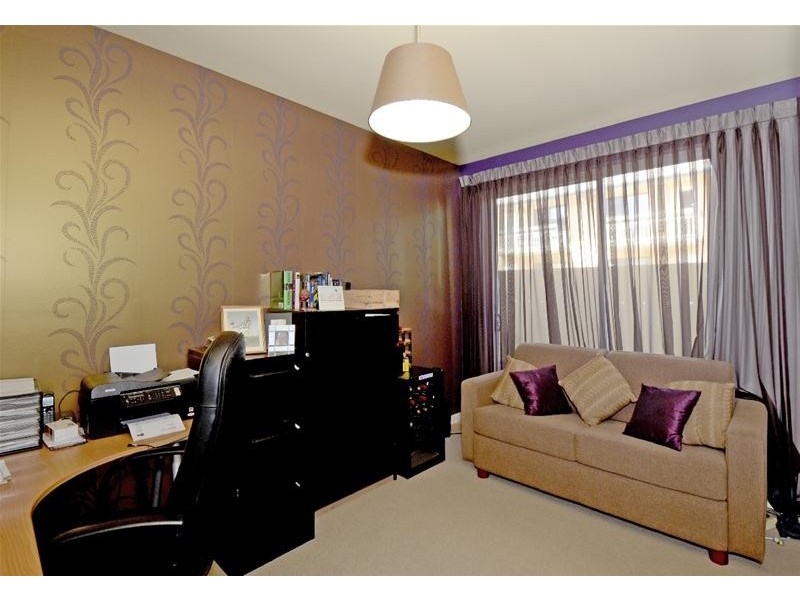 2/10 Moseley Street, Glenelg SA 5045