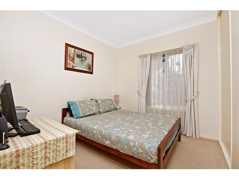 8 Lutana Crescent, Mitchell Park SA 5043