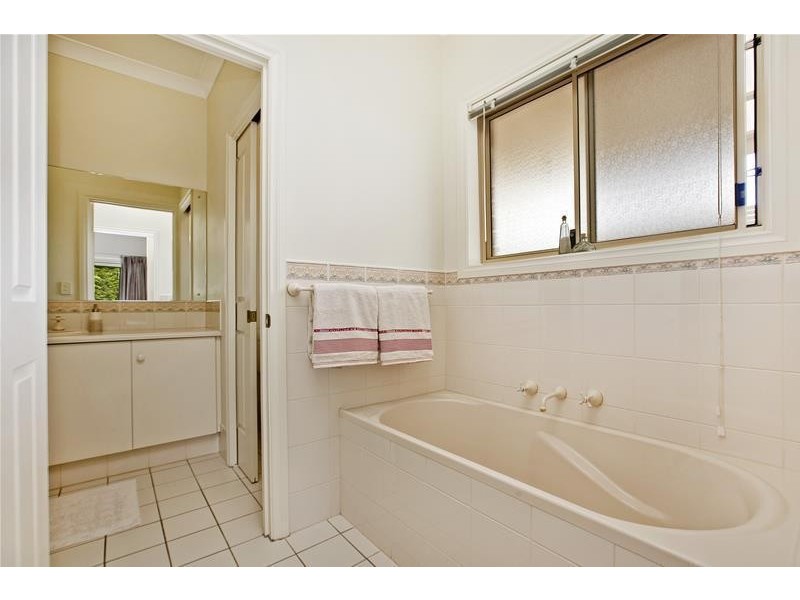 8 Lutana Crescent, Mitchell Park SA 5043