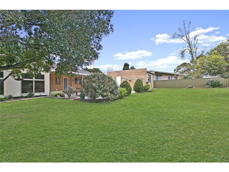 32 Ophir Crescent, Seacliff Park SA 5049