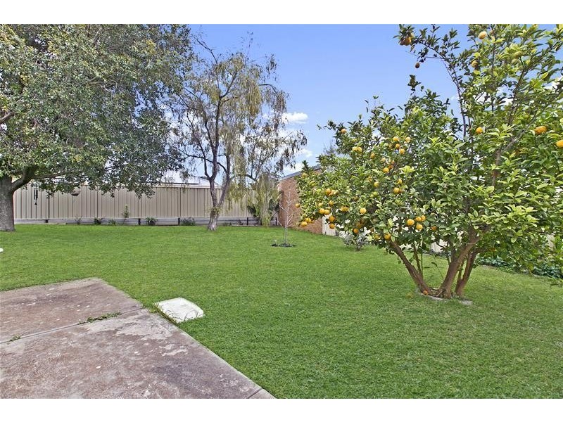 32 Ophir Crescent, Seacliff Park SA 5049