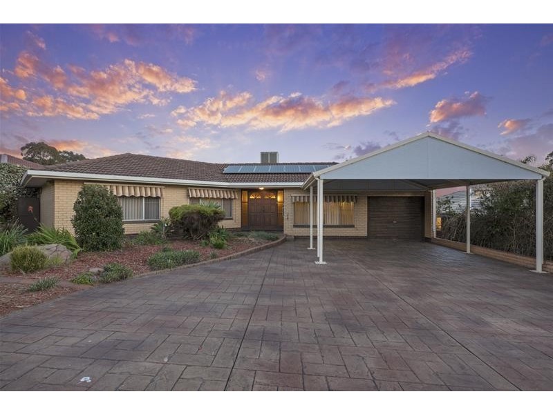 11 Demaret Avenue, Fairview Park SA 5126