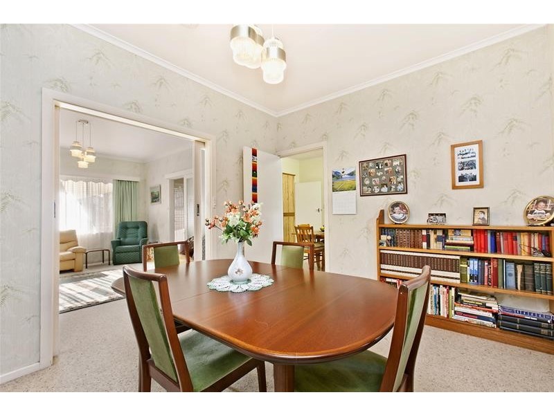 1B Clyde Street, Marion SA 5043