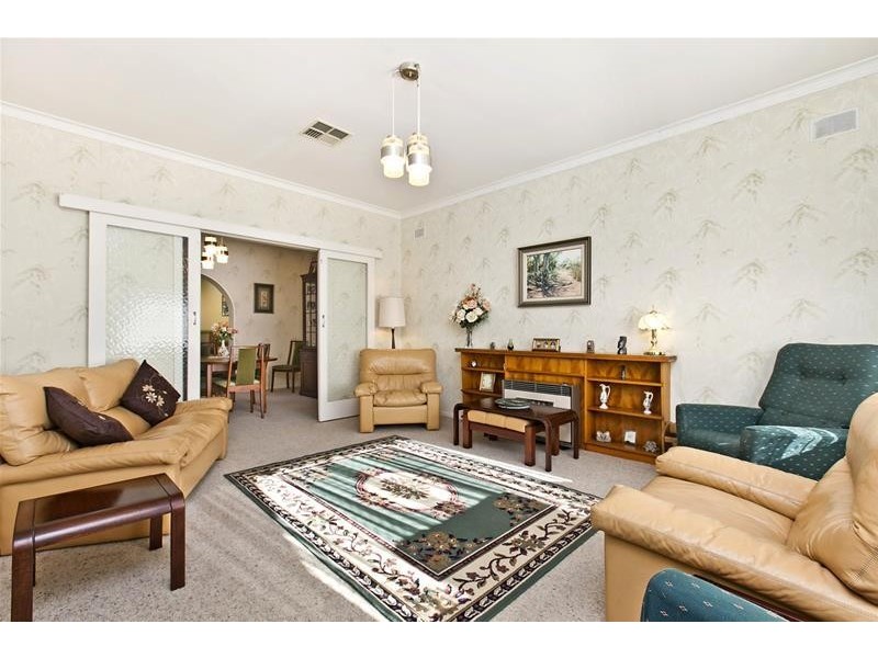 1B Clyde Street, Marion SA 5043