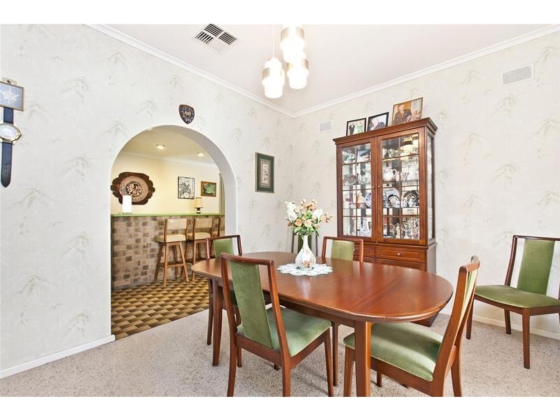 1B Clyde Street, Marion SA 5043