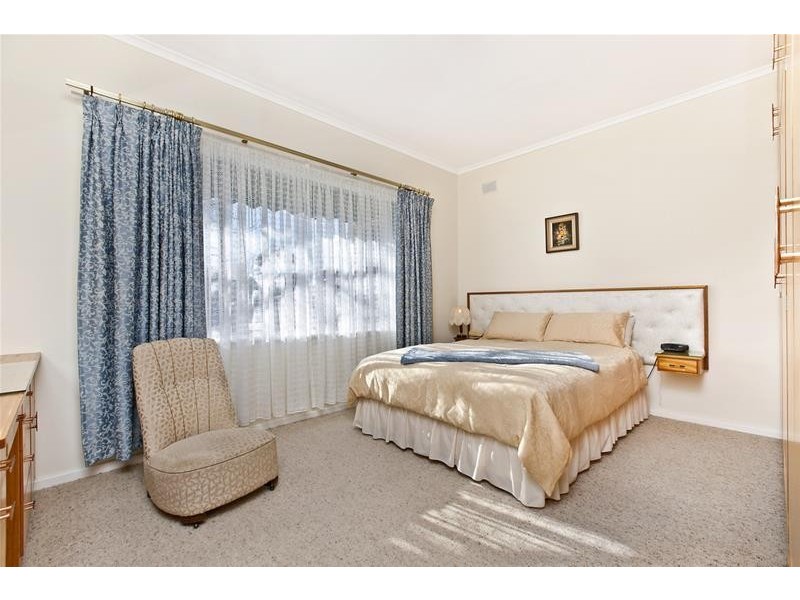 1B Clyde Street, Marion SA 5043