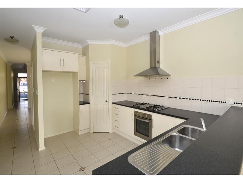 27 Scott Avenue, Clovelly Park SA 5042