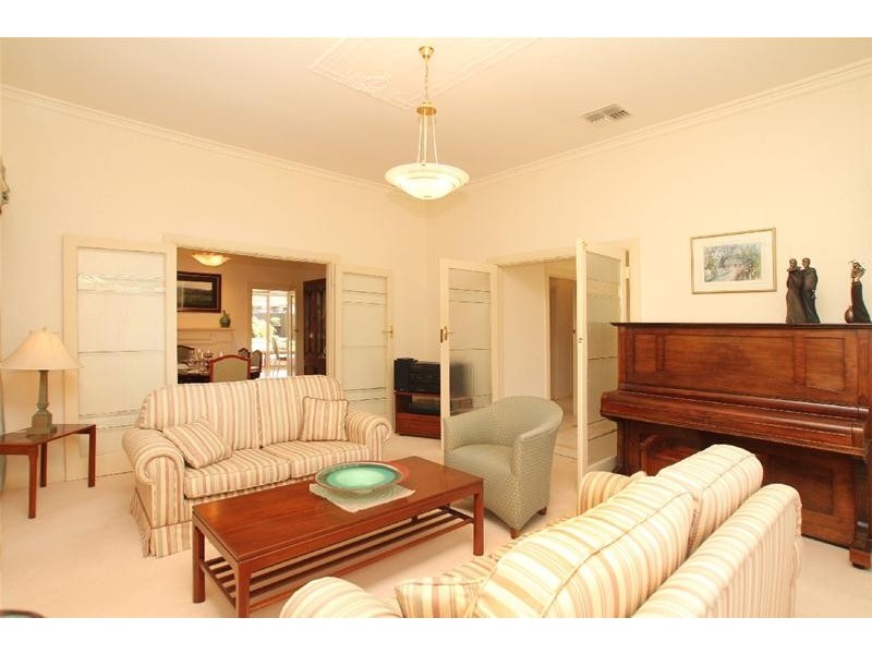 16 Rymill Road, Somerton Park SA 5044