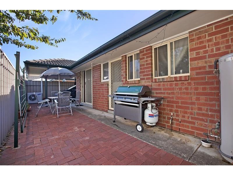 2/15 Clark Avenue, Glandore SA 5037