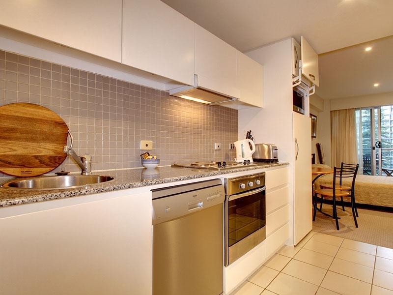 430/16 Holdfast Promenade, Glenelg SA 5045