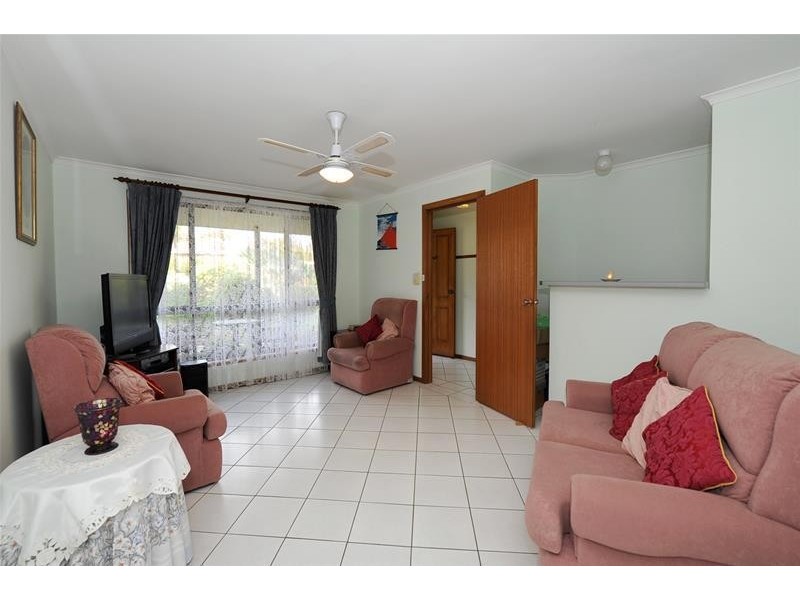 6 Explorer Court, Woodcroft SA 5162
