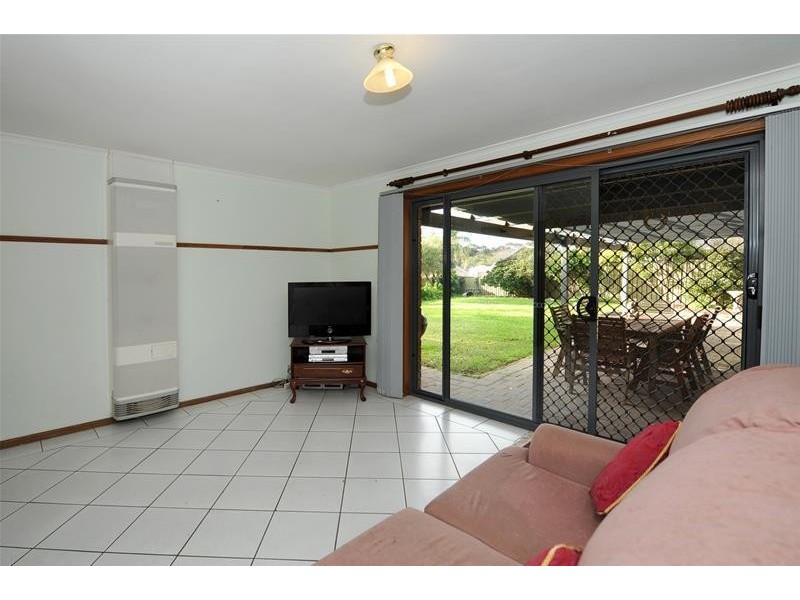 6 Explorer Court, Woodcroft SA 5162