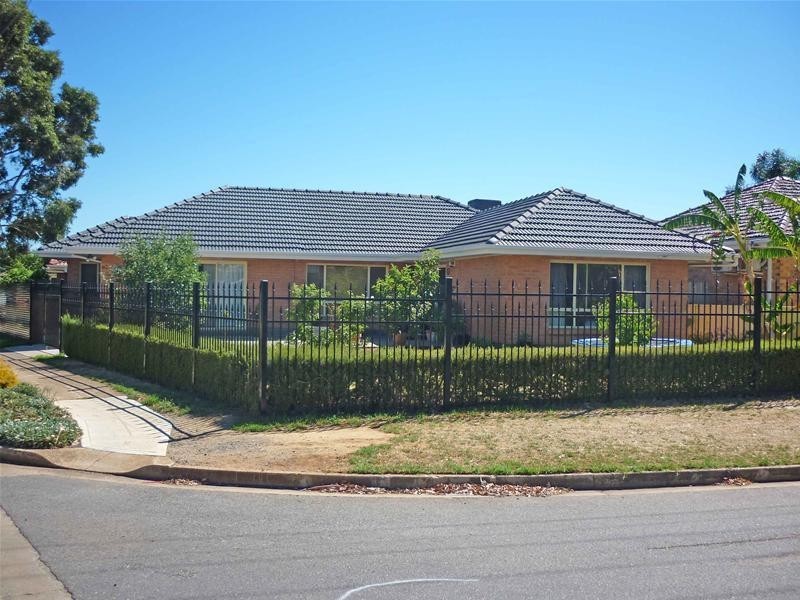 1 Greenglade Drive, Mitchell Park SA 5043