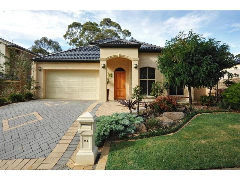 24 Taminga Way, Flagstaff Hill SA 5159