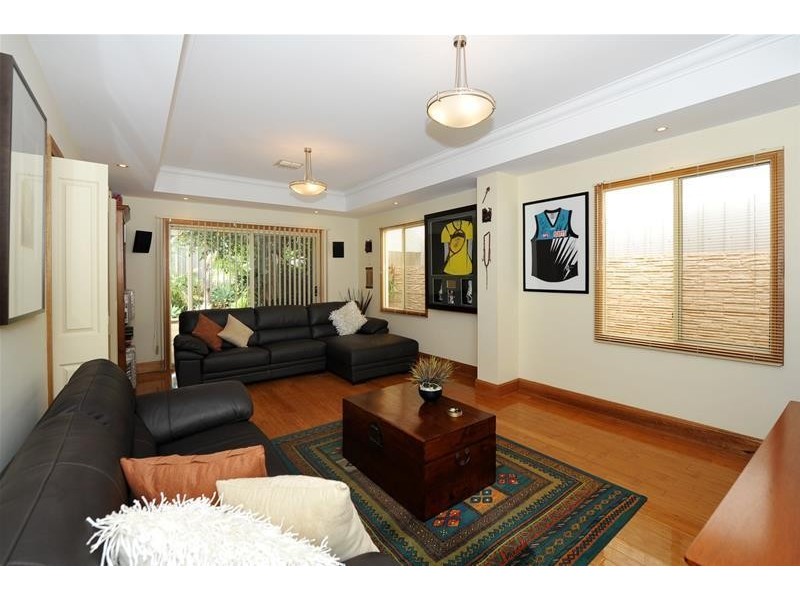 24 Taminga Way, Flagstaff Hill SA 5159