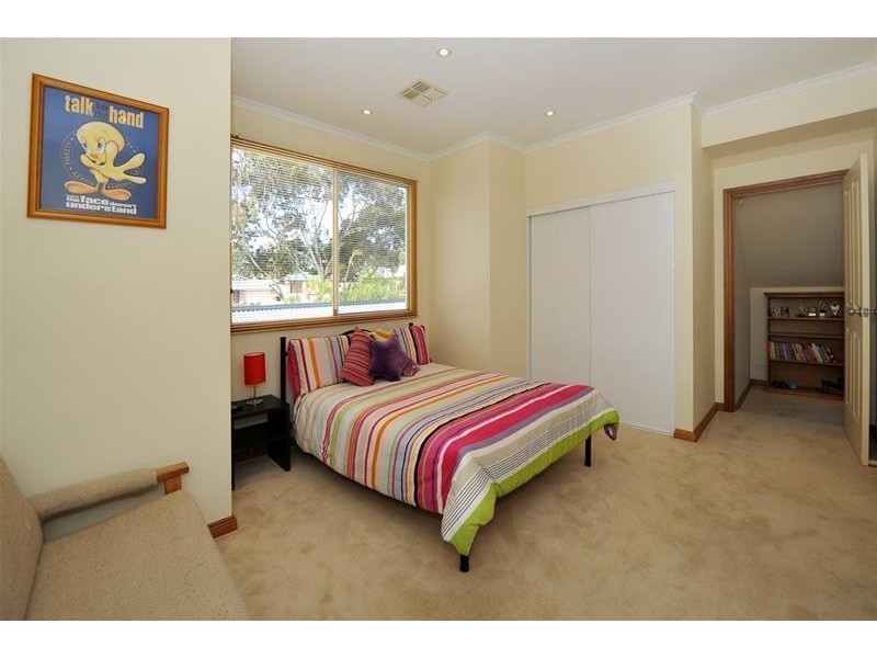 24 Taminga Way, Flagstaff Hill SA 5159
