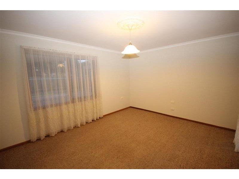 19 Crafter Street, Grange SA 5022