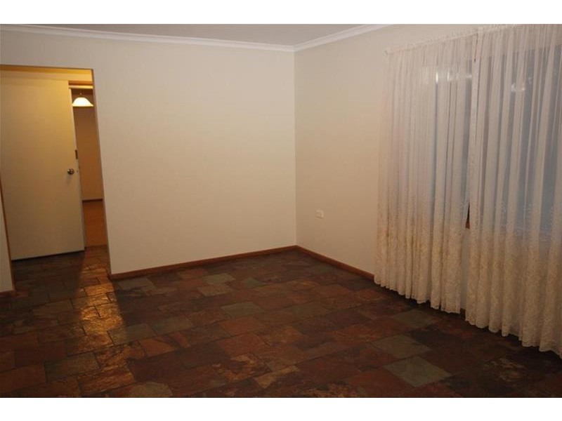 19 Crafter Street, Grange SA 5022