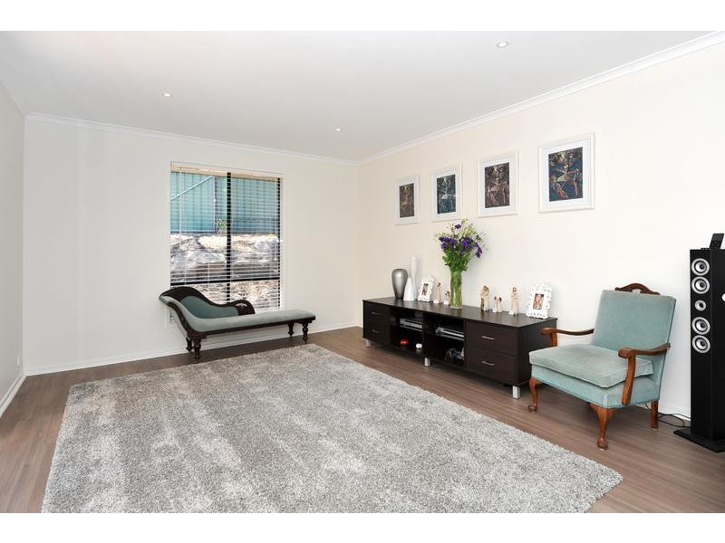 31 Merrivale Drive, Happy Valley SA 5159