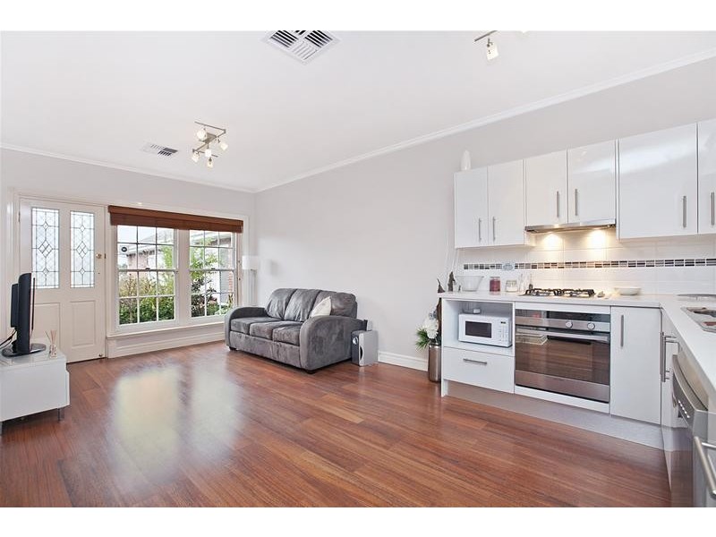 4/80 West Beach  Road, West Beach SA 5024