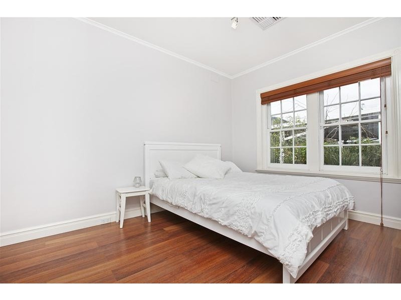 4/80 West Beach  Road, West Beach SA 5024