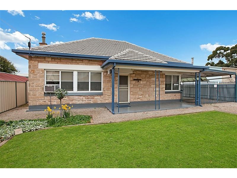 1 Pleasant Avenue, Glandore SA 5037