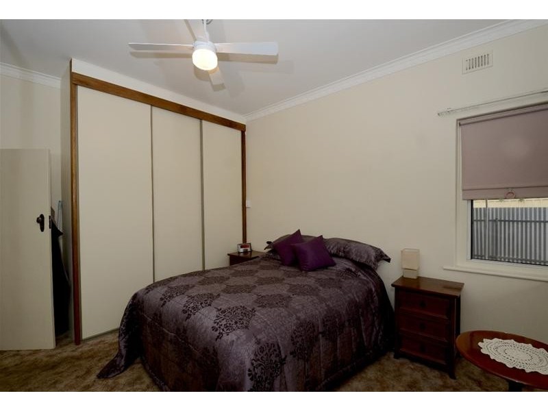 1 Pleasant Avenue, Glandore SA 5037