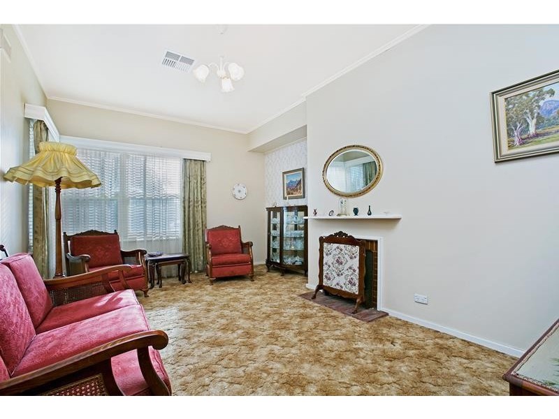 32 Pine Avenue, Novar Gardens SA 5040