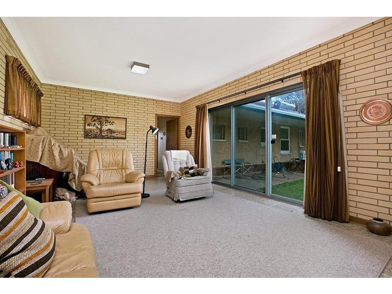 32 Pine Avenue, Novar Gardens SA 5040