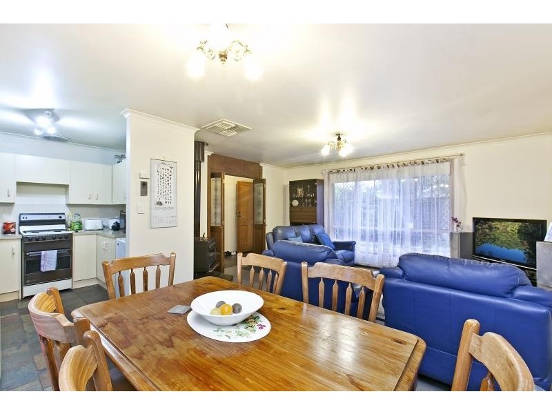 4 Walker Avenue, Clovelly Park SA 5042