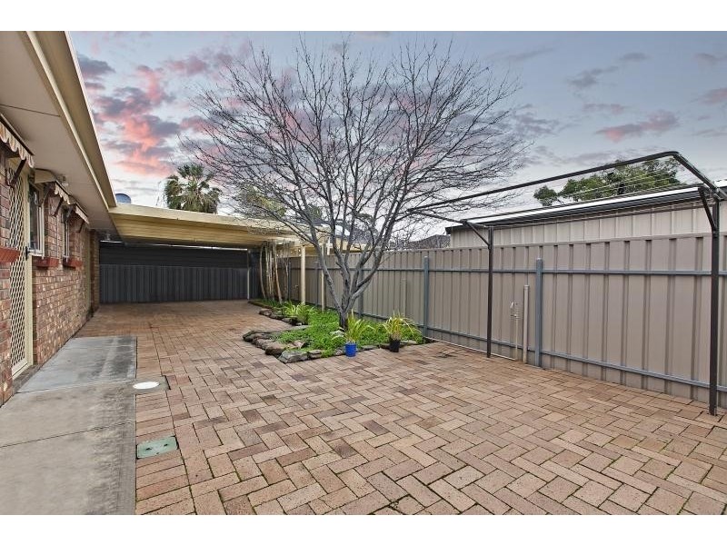 4 Walker Avenue, Clovelly Park SA 5042