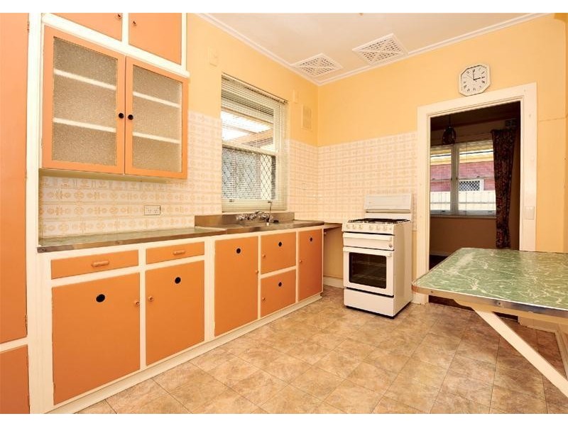 36 Birdwood Terrace, North Plympton SA 5037