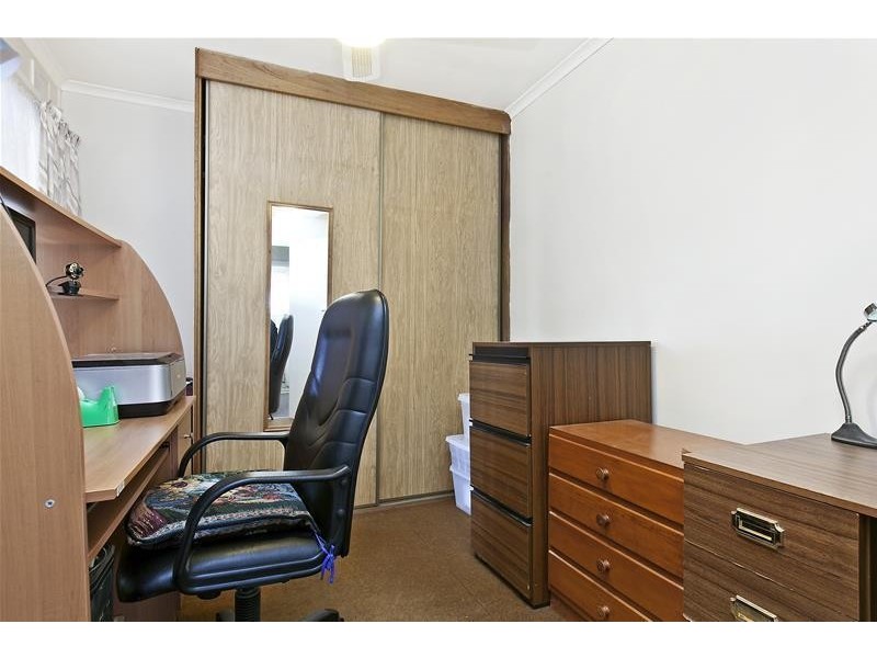 17 Helen Street, Christie Downs SA 5164