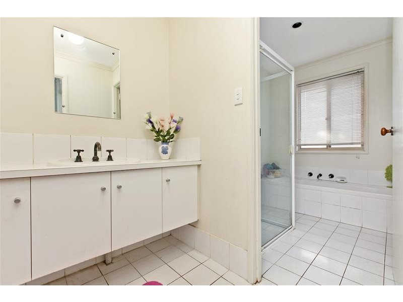 18 Pryor Loop, Sheidow Park SA 5158