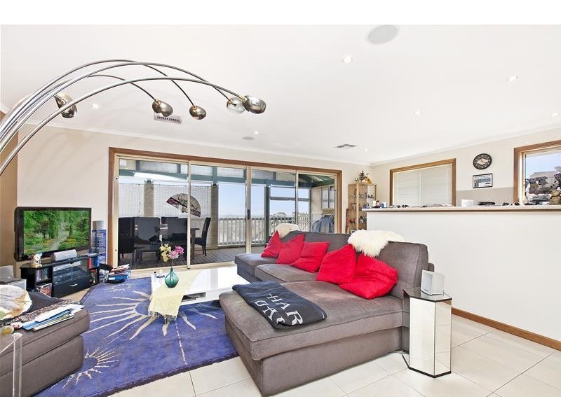 47 Darwendale Street, Huntfield Heights SA 5163