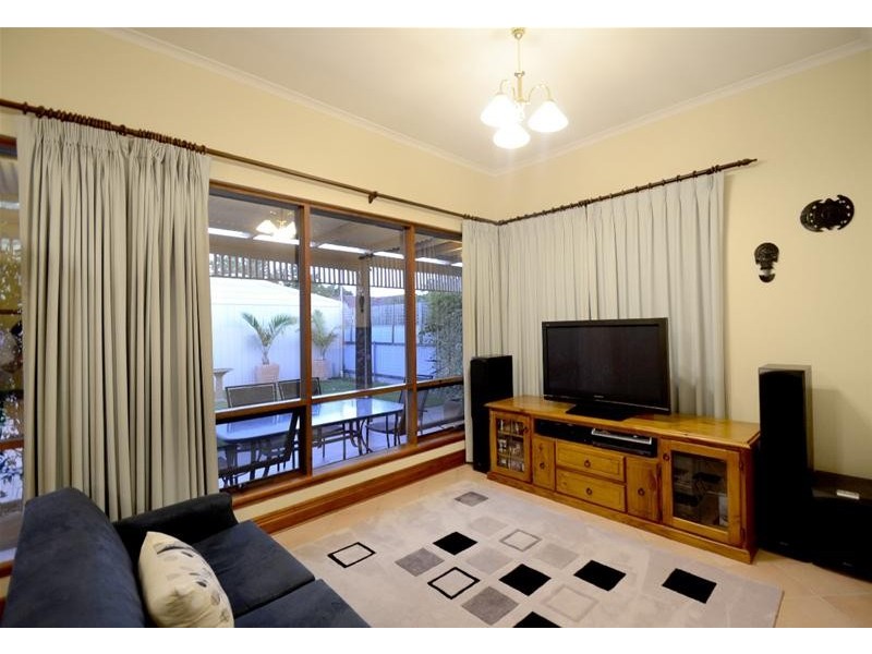 23 Churchill Avenue, Glandore SA 5037