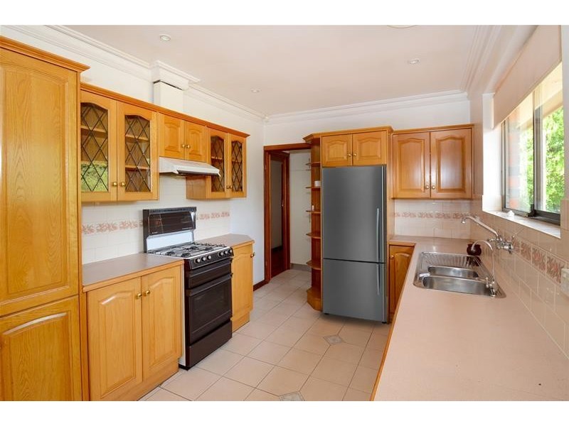 76 Kenihans Road, Happy Valley SA 5159