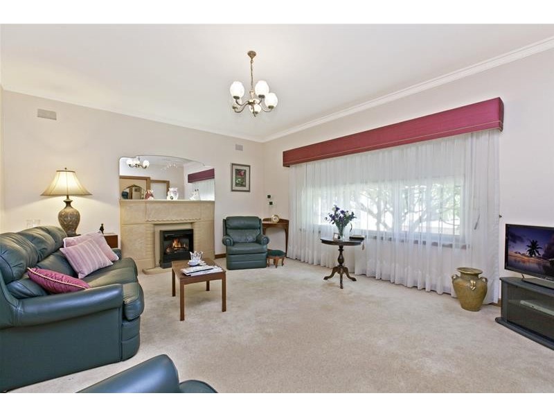 26 Waymouth Avenue, Glandore SA 5037