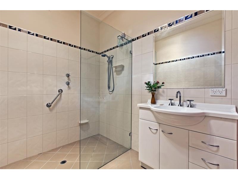 26 Waymouth Avenue, Glandore SA 5037