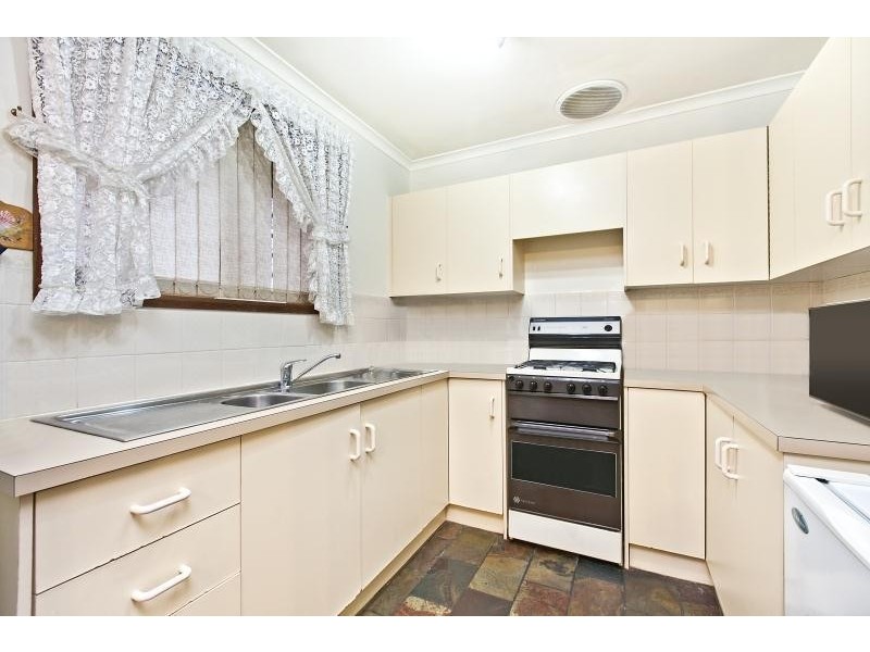 4 Walker Avenue, Clovelly Park SA 5042