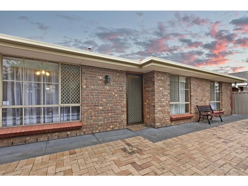 4 Walker Avenue, Clovelly Park SA 5042