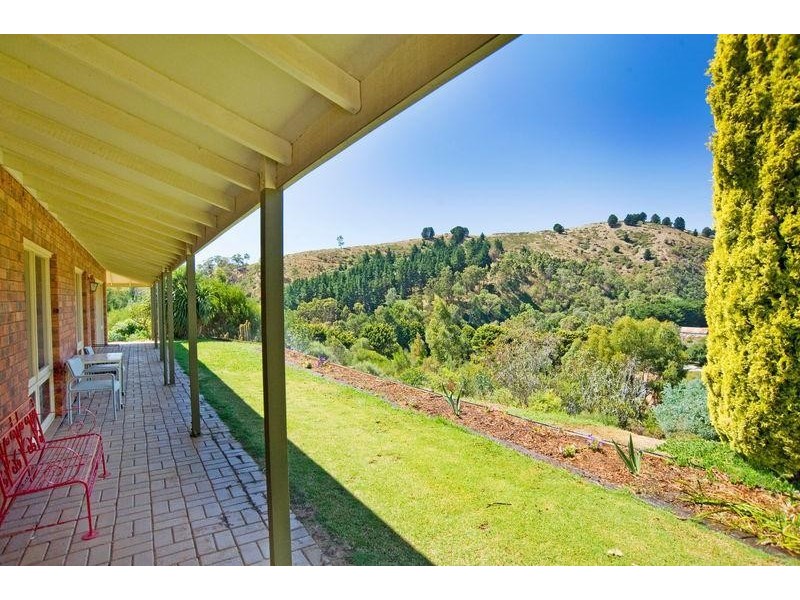 38 Hollands Creek Road, Cudlee Creek SA 5232