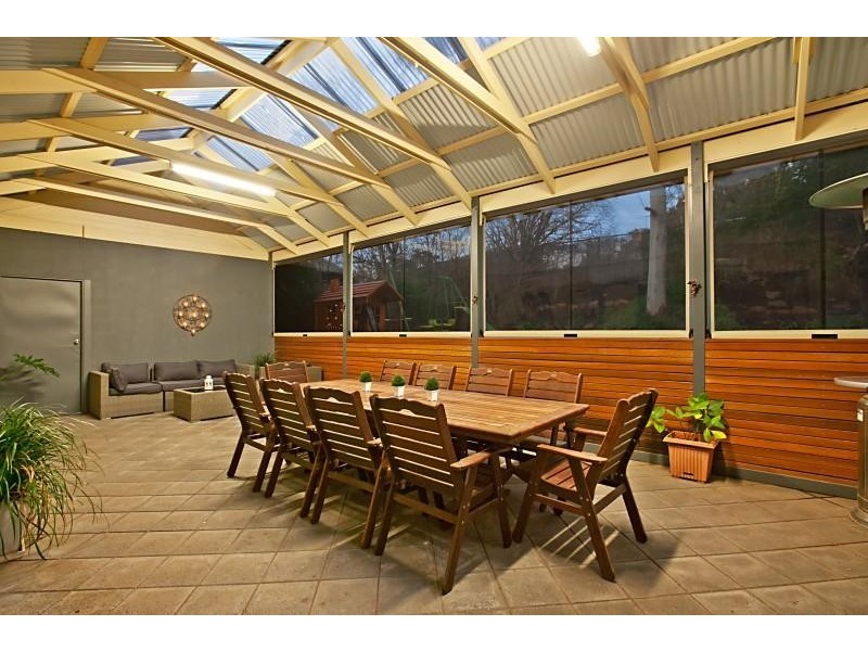 5 Annette Way, Coromandel Valley SA 5051