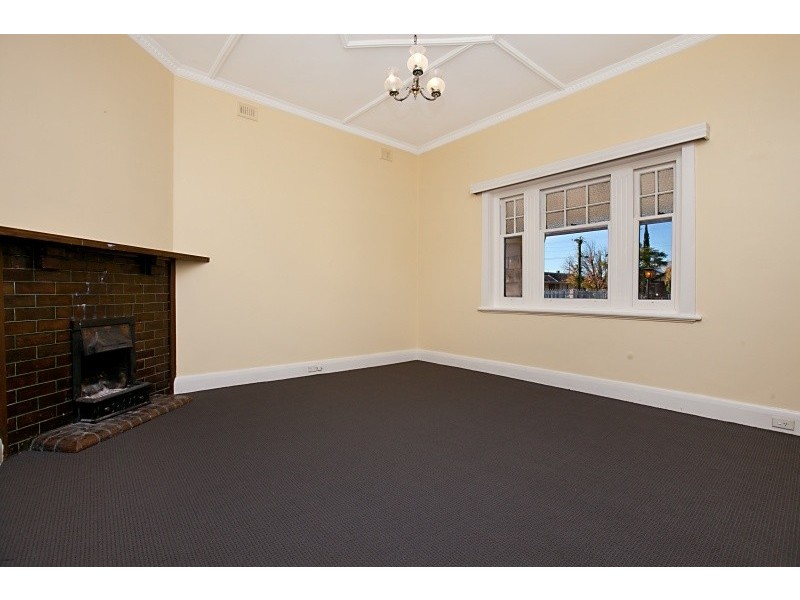 5 Grosvenor Street, Glandore SA 5037