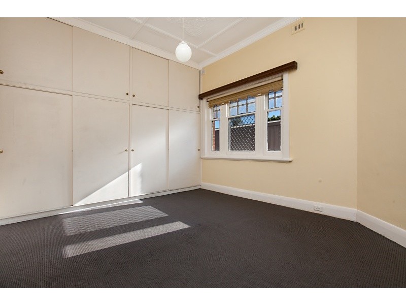 5 Grosvenor Street, Glandore SA 5037