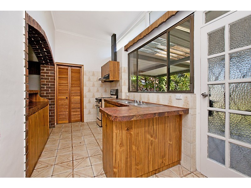 5 Grosvenor Street, Glandore SA 5037