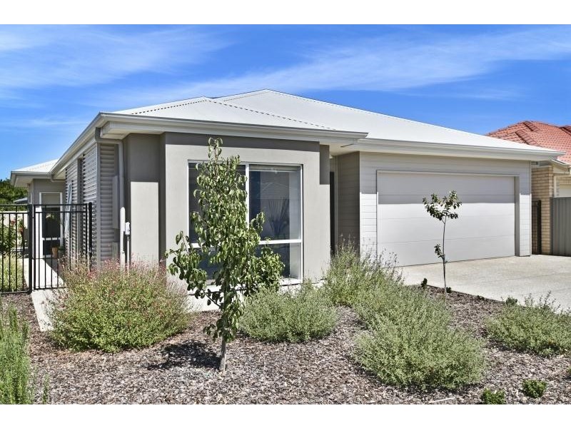 11 Sampson Road, Mitchell Park SA 5043